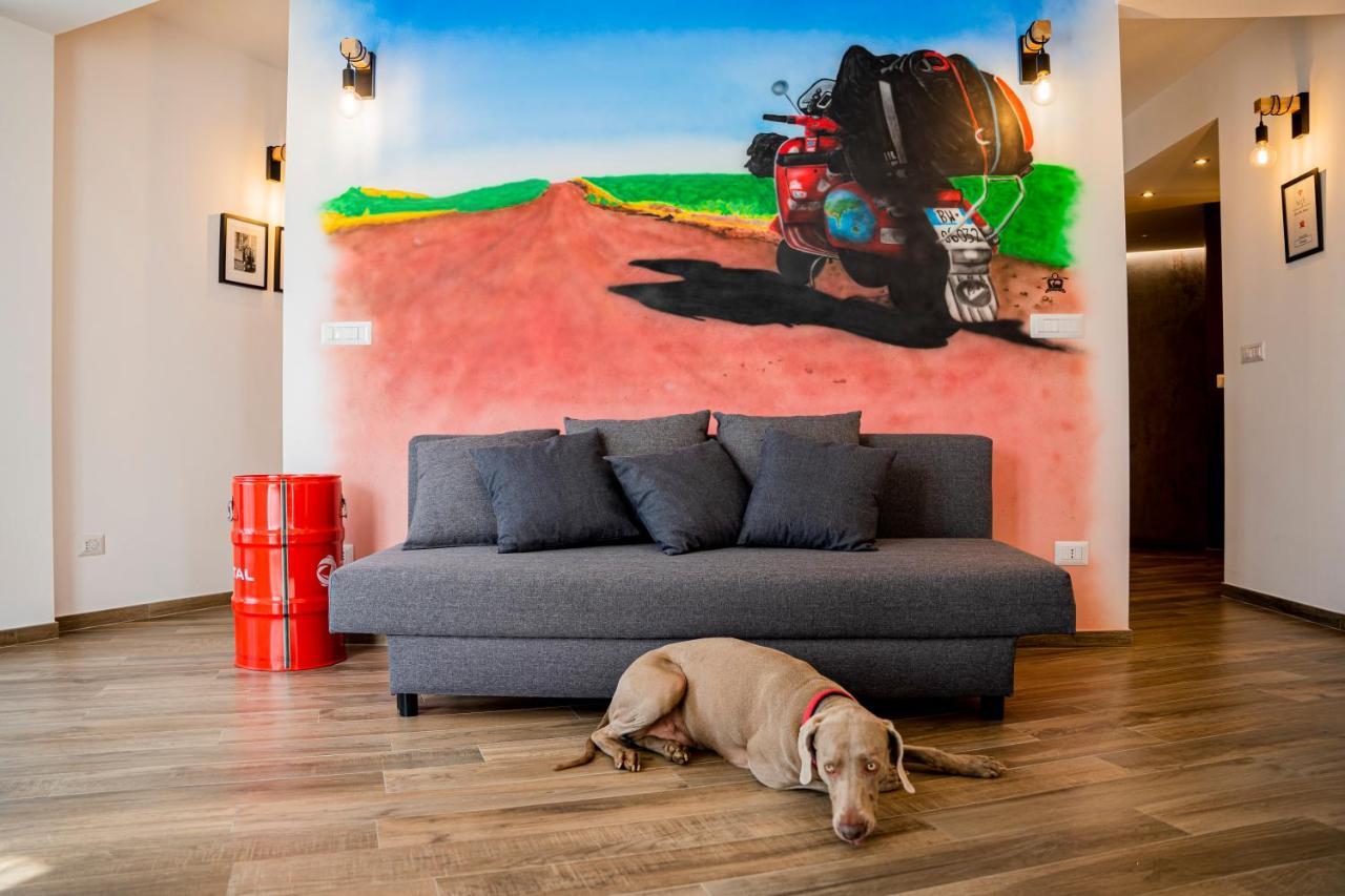 Vespa Apartments 모네글리아 외부 사진