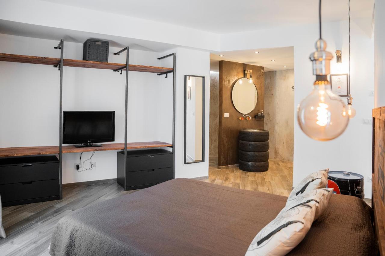 Vespa Apartments 모네글리아 외부 사진